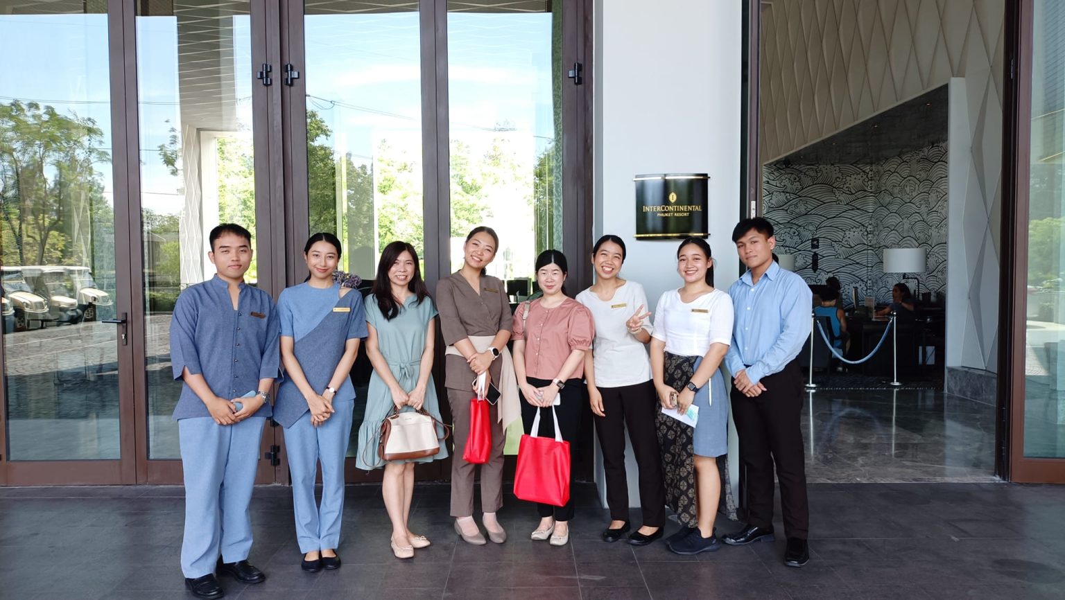 332716902_882035956406094_6867488837248385521_n